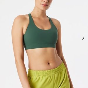 NWT outdoor voices all-time bra; size L; evergreen color